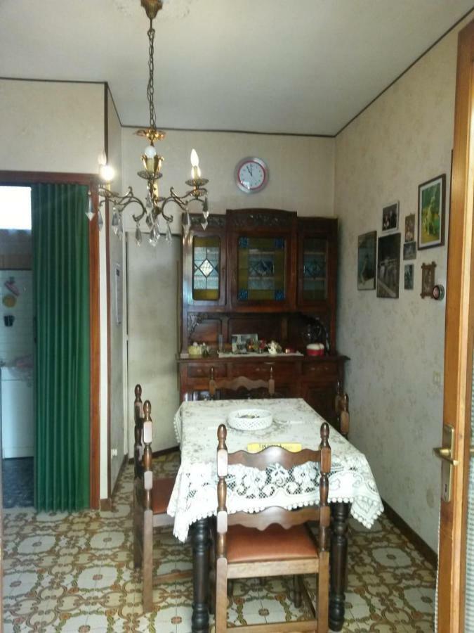 Вилла La Casa Dei Nonni Moncrivello Экстерьер фото